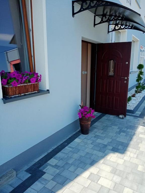 Pod Kogucikiem Aparthotel Krzyzanowice Exterior foto